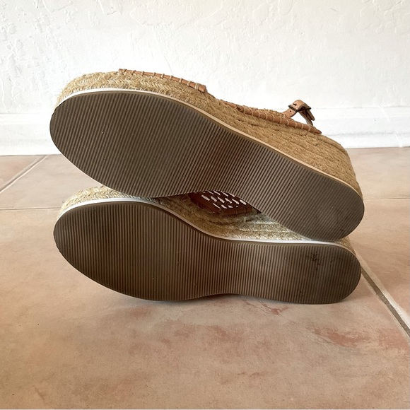 Donald J Pliner Woven Espadrille - Size 9 - Picture 3 of 7